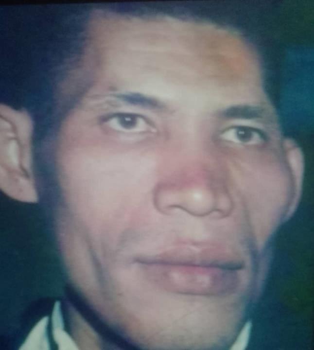 Ativo em busca de amizade sincera deixae rolar!