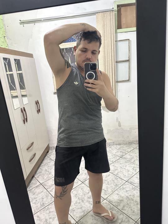 Quero apenas maduros acima de 40 anos