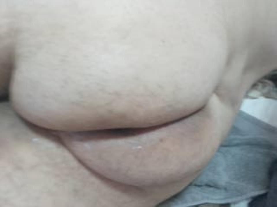 Apenas sexo primeiro momento.Bebo leitinho de militares e motoboys.Preferencia São José Campos e Jacareí