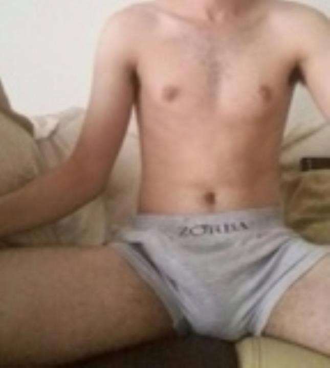 versatil, pau grosso e bundudo COM LOCAL